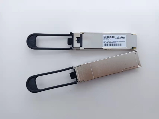 ICL QSFP 4×50G FC 2KM SMF 송수신기 XBR-000476은 X7 사용을 두드러진 무늬로 장식합니다