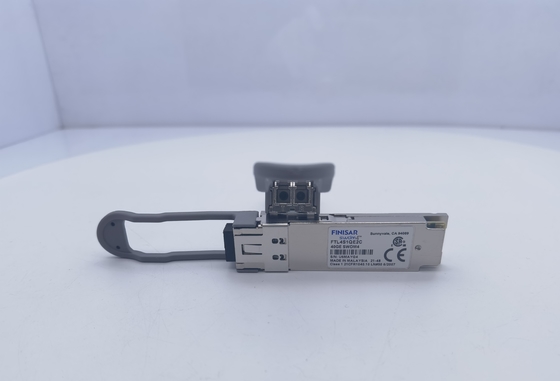 두 부분으로 된 MMF 에 40G 이더넷을 위한 피니사 FTL4S1QE2C SWDM4 QSFP+ 광 전송부