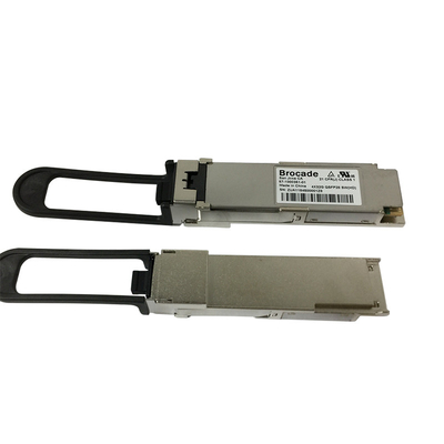 X7 책임자를 위한 XBR-000420 57-1000481-01 200G SWL 일반정보 7 FC QSFP+ 송수신기를 두드러진 무늬로 장식하세요