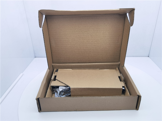 EMULEX 라이트펄스 LPE32002-M2 LPE32002 32Gb 이원 포트 피코이에 3.0 파이버 채널은 LP를 적응합니다