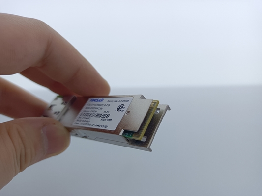 FEC과 원래 피니사 FTLC1157RGPL6-FB 2 킬로미터 100G CWDM4 QSFP28 애플리케이션