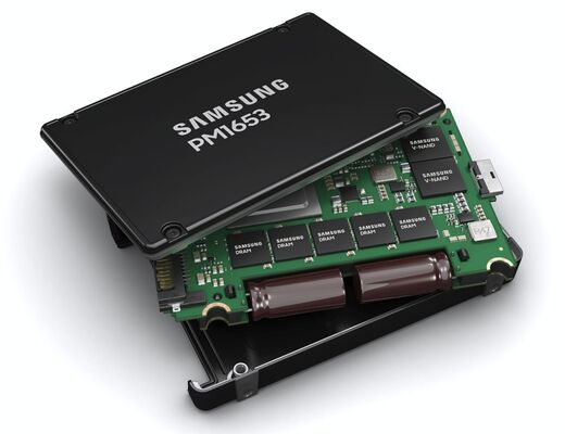 6900MB/s U.2 폼 팩터를 갖춘 Samsung PM9A3 7.68TB PCIe 4.0 NVMe 엔터프라이즈 SSD