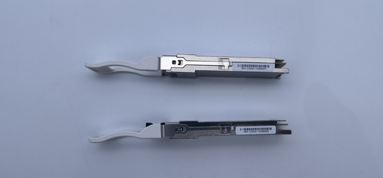 SFP 네트워크 스위치를 위한 뜨거운 끼워 넣을 수 있는 100G QSFP28 모듈 100GBASE-ZR4 80KM